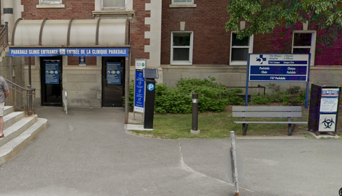 parkdale clinic main entrance photo.png