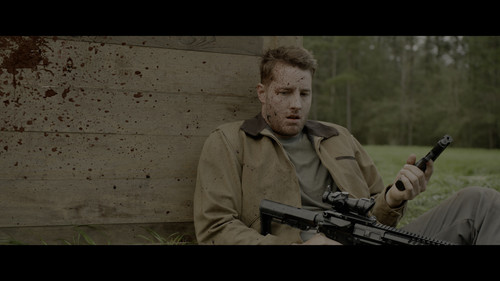 The.Hunt.2020.2160p.MA.WEB DL.CZ SK EN.HDR.DV.HEVC VD0N.mkv snapshot 00.13.40 [2024.12.01 09.20.54].jpg
