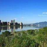 00010 淡水河右岸眺望觀音山