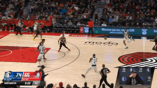 GIF 12 1 2024 9 33 22 PM.gif