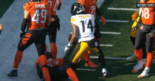 GIF 12 1 2024 12 41 11 PM.gif