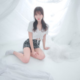 09 