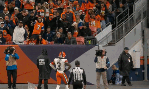 GIF 12 2 2024 9 36 26 PM.gif