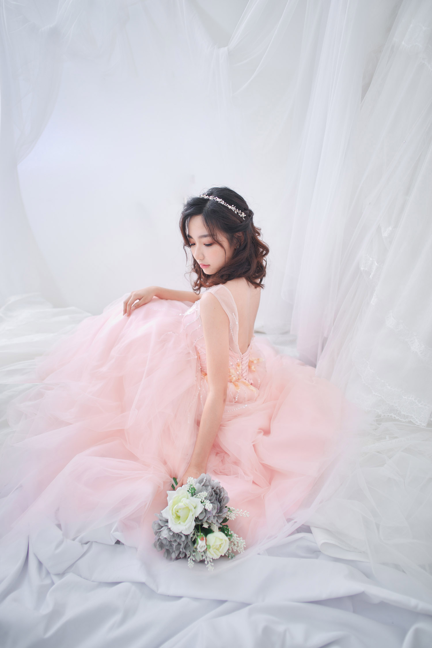 MODEL 外表的最低門檻, 如自己外表身材不如她們別酸葡萄 21dHOu