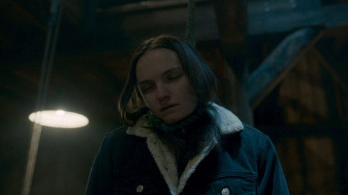 Tin.Star.S02E01.Prairie.Gothic.1080p.BluRay.CZ EN.AC3.x265.HEVC My.mkv snapshot 05.01 [2024.12.03 18.jpg