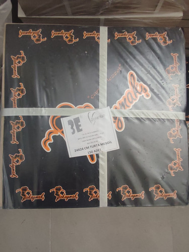 MENDİL MUKAVVA 24X24 TURTA MENDİL 150 ADET.jpg