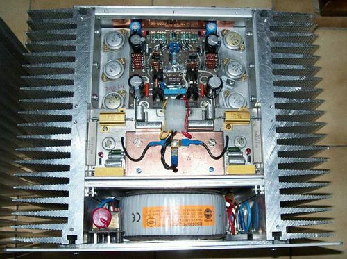 DCP 3374 ampli vue dessus