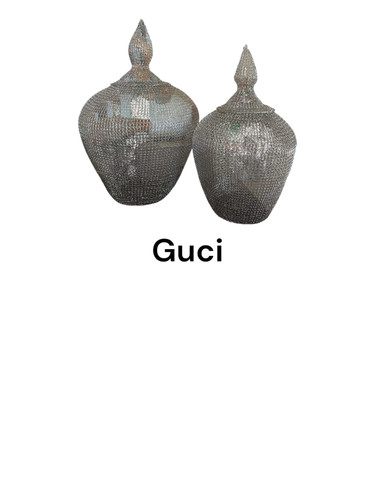 Guci.jpg