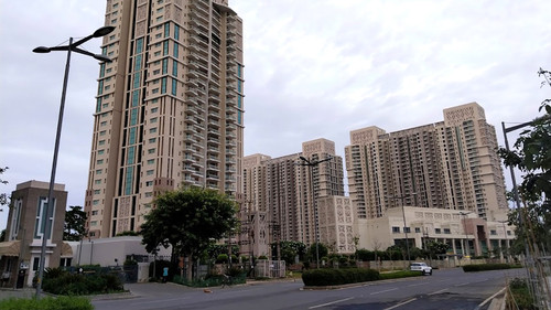 Luxurious Living Awaits: DLF Park Place in Gurgaon for Rent – Discover with Property4Sure.jpg