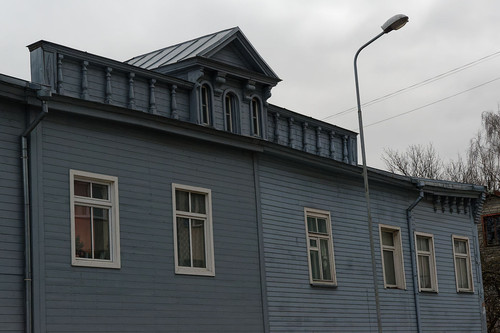 26E23vI.th.jpg