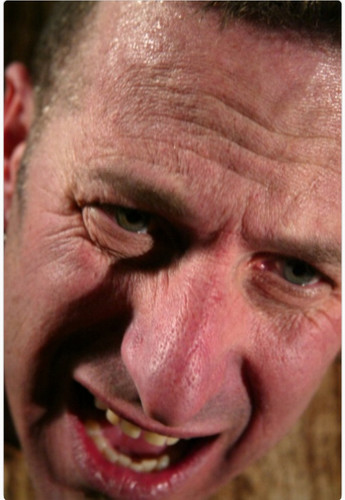26HlPyP.md.jpg