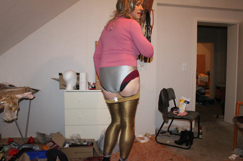 fat ugly dumpcum Elke public for expose (18).jpg