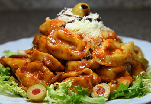 20241208 1409 NikonZ5 85mm f1.8 12mm ex