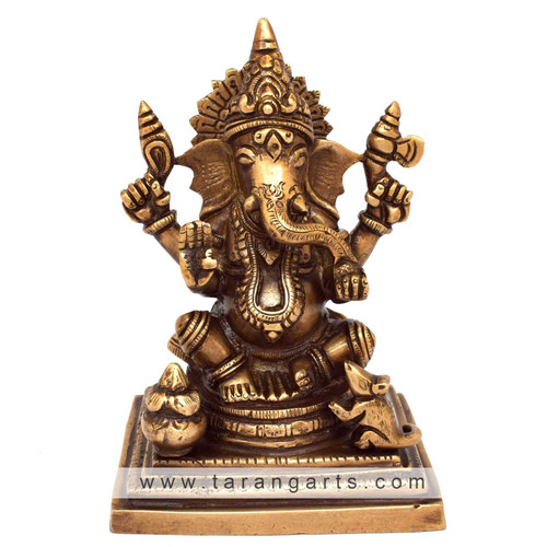 Buy Tanjore Paintings also called Thanjavur Paintings, Indian Handicrafts, Home d�cor online, silver jewellery, Brass Indian sculpture for the traditional home.

Buy Here!https://www.tarangarts.com/