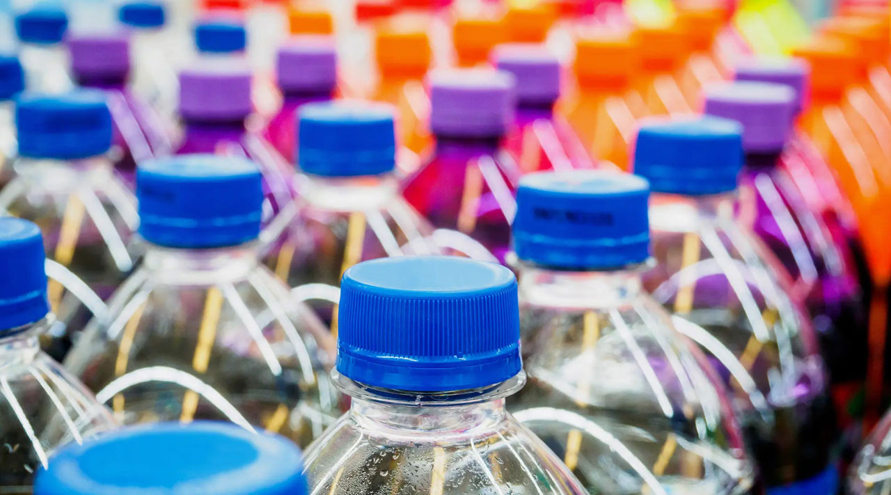 Plastiche e salute: i rischi di BPA, DEHP e PBDE per il cuore