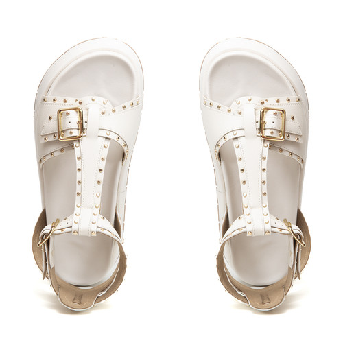 ST555 OFF WHITE 05.jpg