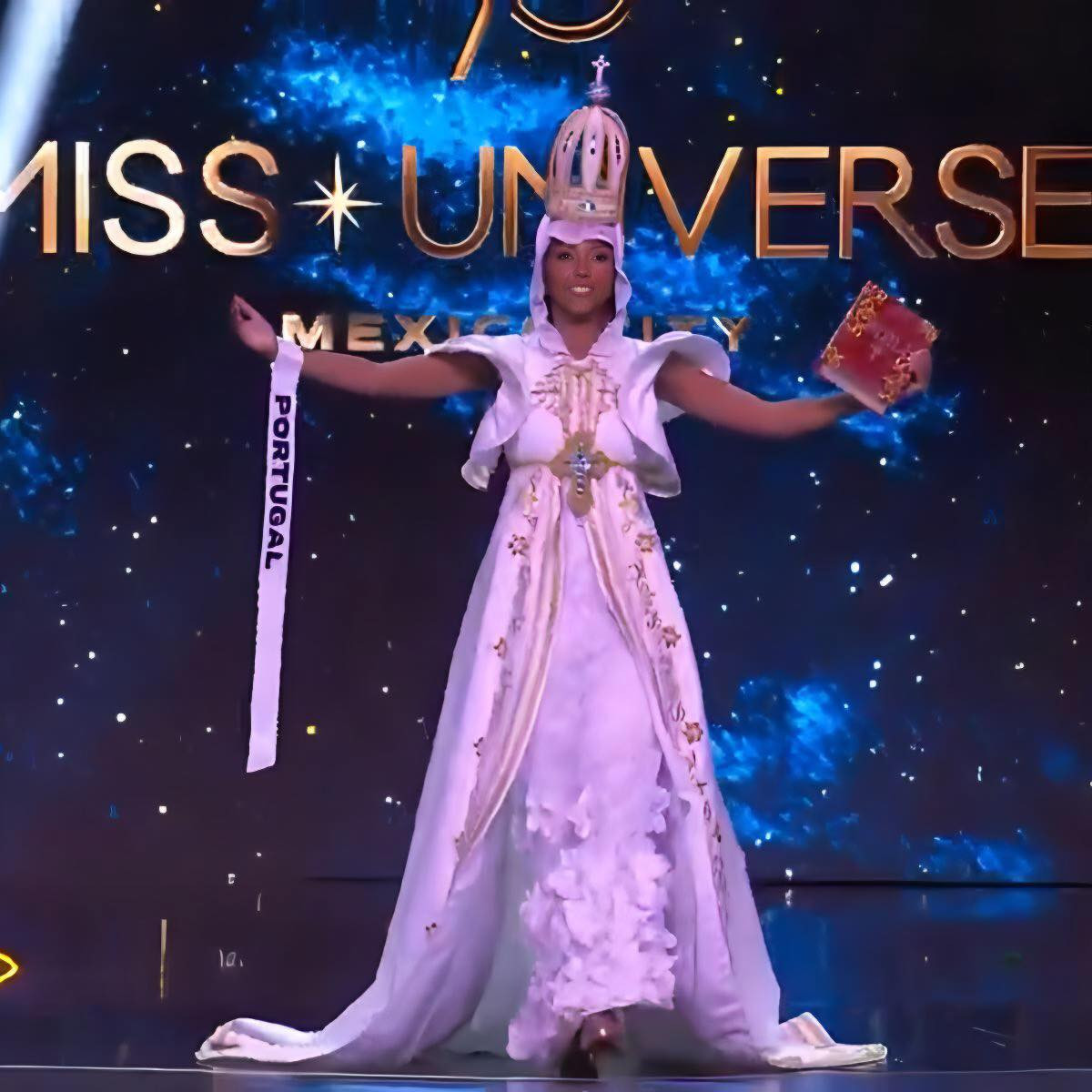 preliminary competition de miss universe 2024. - Página 6 2AglszQ