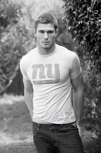 tumblr 068bf4b19025eb1a2a7d8eeeb571d4c1 f1c6540f 2048.jpg