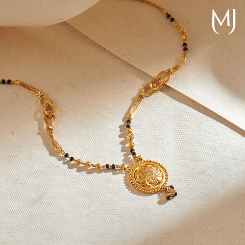 Daily Wear Gold Mangalsutra.jpg