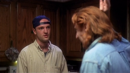 cap Four.Letter.Words.2000.DVDRip.x264 pirata00 00 02 15 01.png