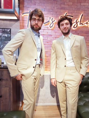 Bangkok Tailored Suits – Quality Craftsmanship at Tom’s Fashion.jpg