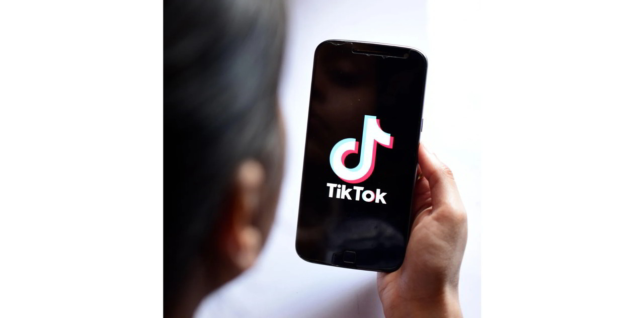 Genitori contro TikTok: Cause legali dopo morti di adolescenti