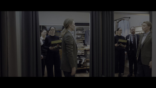 Tar.2022.Hybrid.2160p.MA.WEB DL.CZ EN.DDP.5.1.Atmos.DoVi.HDR.H.265 HDT.mkv snapshot 00.07.13 [2024.1.jpg