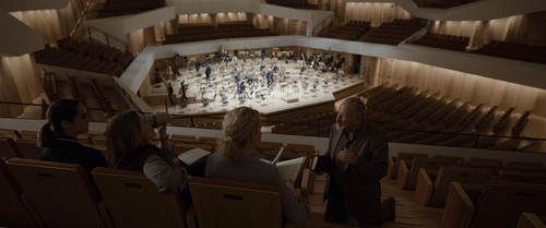 TAR.2022.1080p.BluRay.CZ EN.DD+5.1.x265.HEVC My.mkv snapshot 01.02.57 [2024.12.05 13.43.13].jpg