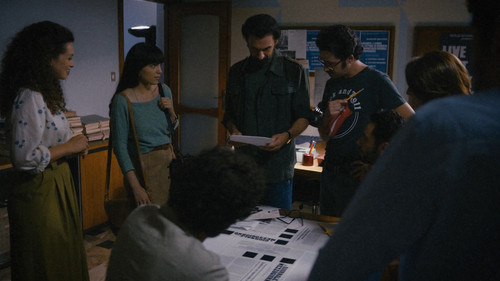 Before.the.Night.2018.1080p.NF.WEB DL.IT.DDP2.0.x264 T4H.mkv snapshot 00.17.55 [2024.12.04 19.17.30].jpg