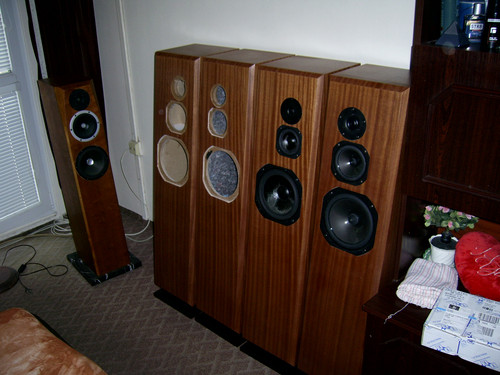 DIGITAL CAMERA.jpg