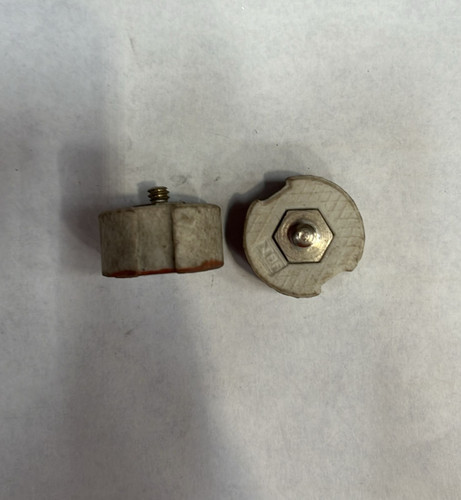 2730001618.jpg