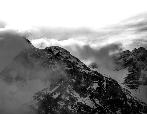 VEILED MOUNTAINS.png