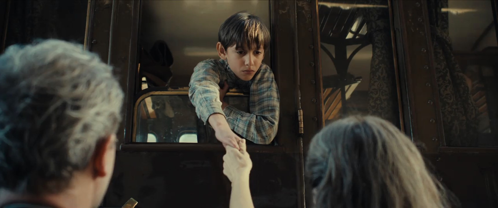 [www.MoviesFD.vip] The.Childrens.Train.2024.WebRip.720p.x264.[Hindi.English].AAC.ESub.mkv snapshot 0