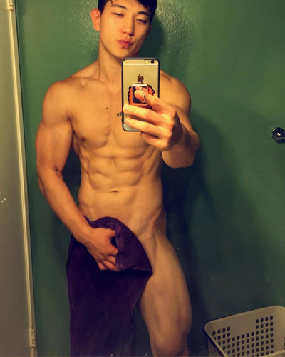 tumblr of2j7wLiyO1rt0q71o2 1280.jpg