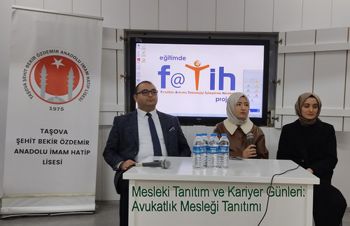 0 Manset Kariyer tanitim avukatlik.jpg