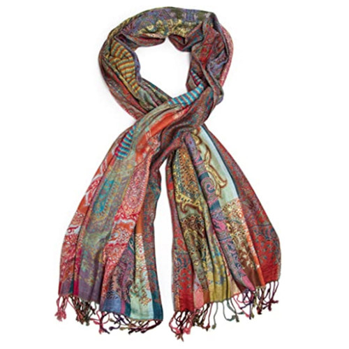 Get Custom Scarves at Wholesale Prices From PapaChina.jpg