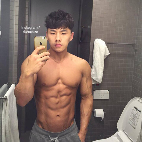 tumblr o3jowynY0y1s04hsso1 1280.jpg
