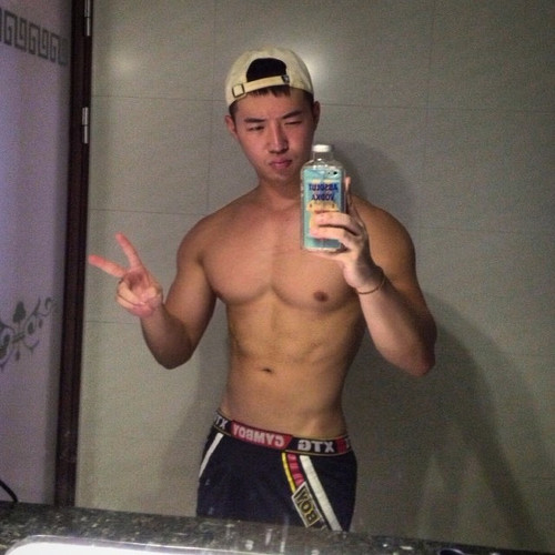 tumblr nj97ysG3F61tzivyco4 640.jpg