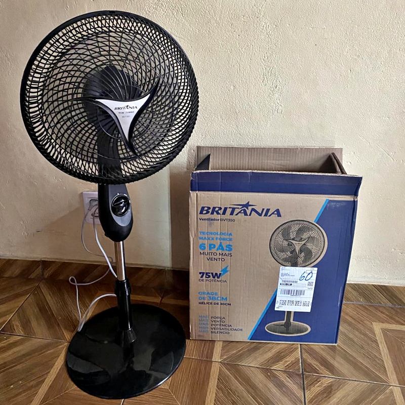 Ventilador de Coluna Britânia BVT350 Maxx Force 75W