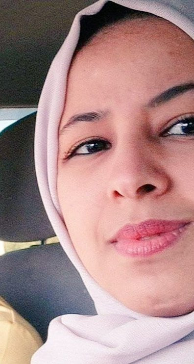 ألقمر وصل والخميس بقي روعة مع المزه الجميلة الي ملهاش مثيل دي 2JRScSR