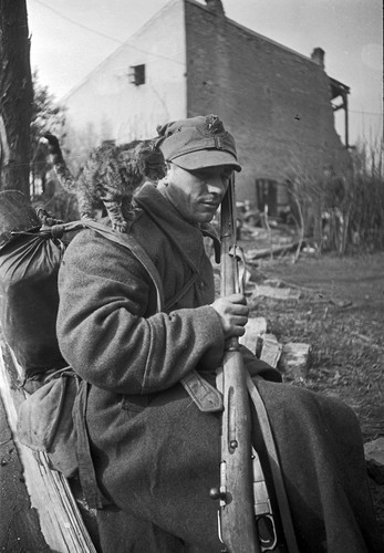 Polskiy soldat author A Arhipov Poland 1944 45