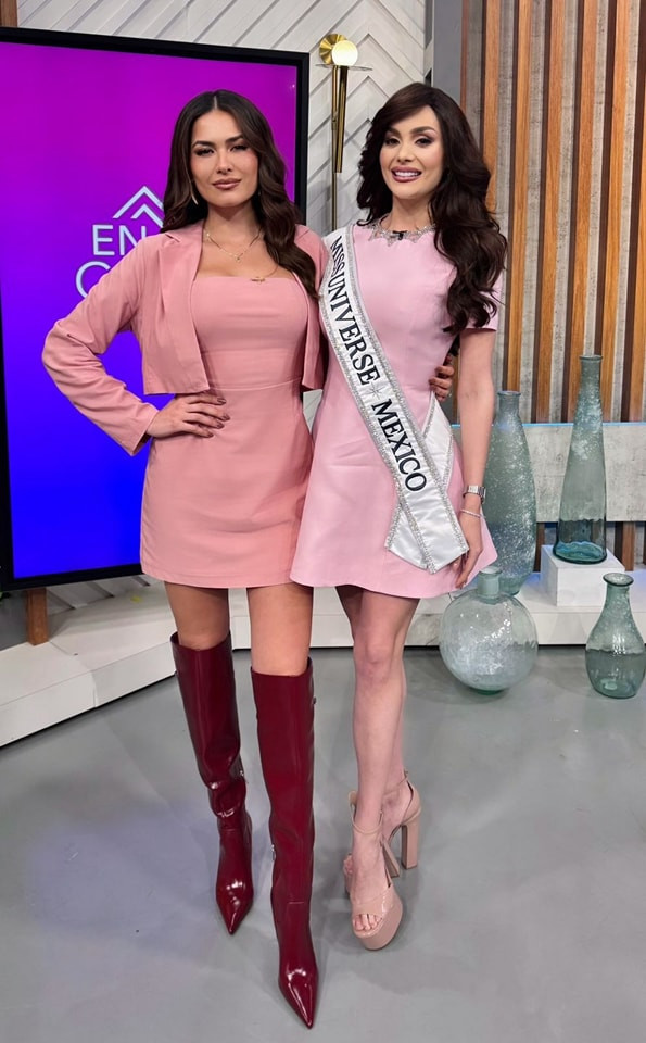 miss universe 2020 junto a miss universe mexico 2024. 2KYd6ps