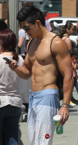 tumblr nywscz3bv41qmtlmwo2 1280.jpg