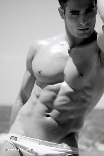 tumblr ae25fc4072884e66c2e5e63f76f5d2e8 d899407b 2048.jpg