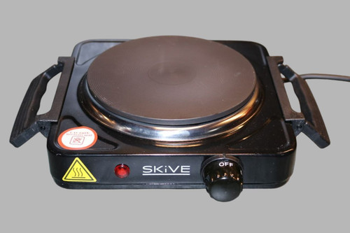 Skive Единичен котлон от неръждаема стомана 1000W, черна.jpg