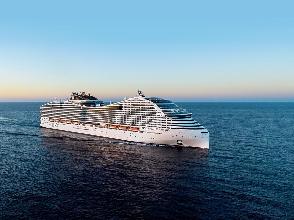 MSC World America, nuova ammiraglia di MSC Crociere per i Caraibi Panoramica della MSC World America, nuova ammiraglia di MSC Crociere in navigazione verso i Caraibi.