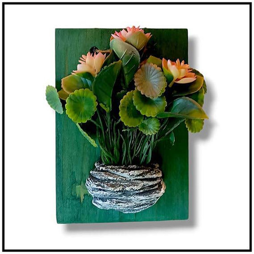 714+z4+OMwL. SX569 .jpg