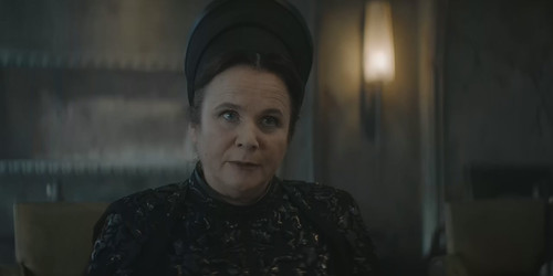 Dune Prophecy S01 E04 WebRip 720p Hindi 2.0 English 5.1 AAC x264 MSubs mkvCinemas.mkv 20241209 12183.jpg