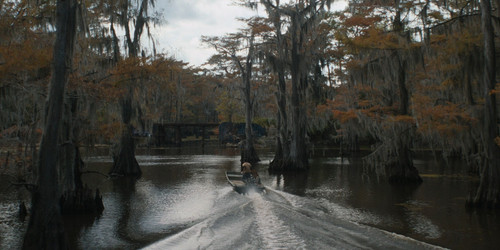 Caddo.Lake.2024.1080p.AMZN.WEB DL.CZ SK EN.DDP5.1.H.264 FLUX.mkv snapshot 00.35.10 [2024.12.09 18.42.jpg