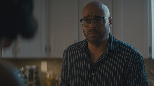 Brilliant.Minds.S01E11.1080p.x265 ELiTE.mkv 20241211 001821.608.jpg